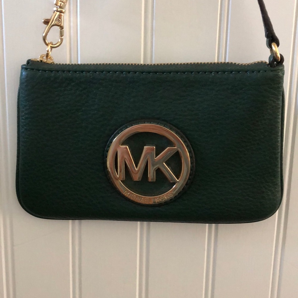 Michael Kors wristlet